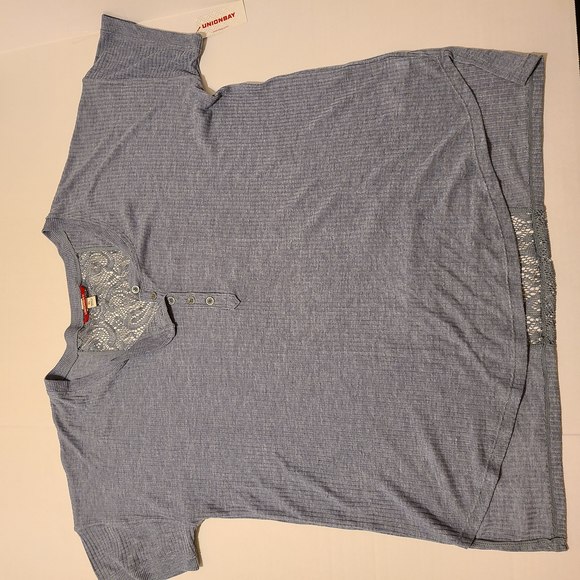 UNIONBAY Tops - UNIONBAY GALAXY GREY LACE TOP - XL